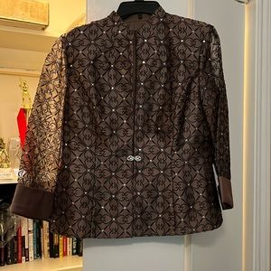 Gorgeous Brown with black accents and Sparkle